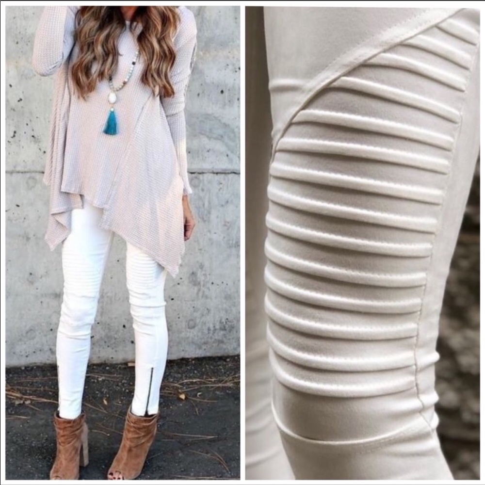 White Motto Leggings